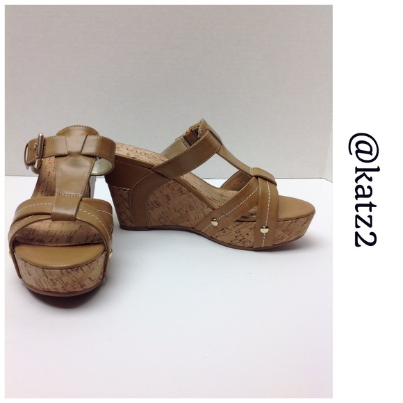 Guess Cork Wedge Platform Sandals NWOT - Picture 1 of 5